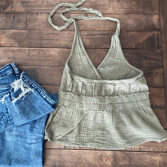 💗Sold 💗 Tie-Neck Halter 💗 - Picture 6 of 6